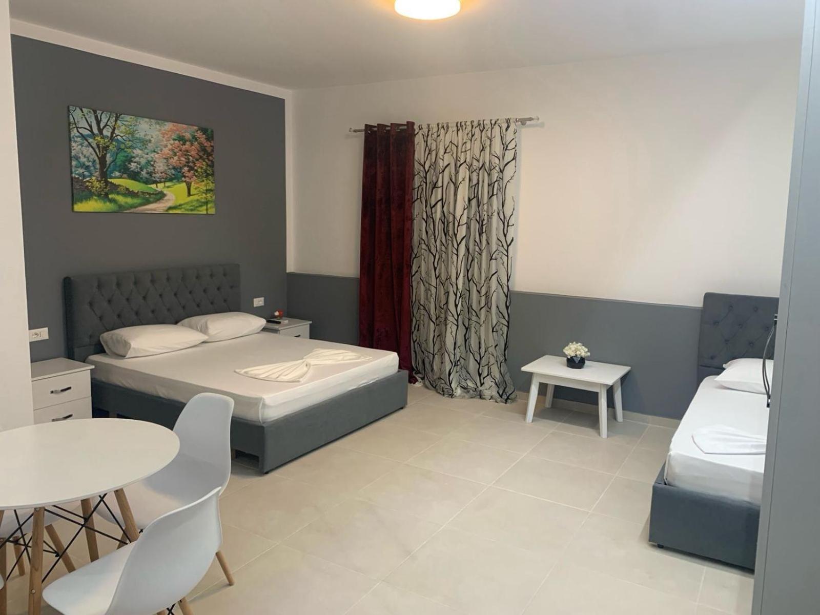 Topi Apartment